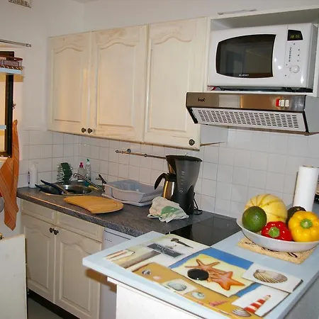 Lewindy Barcares Terrasse Confort Calme Fibre Velos Bord Proximite Lydia Coudalere Apartment