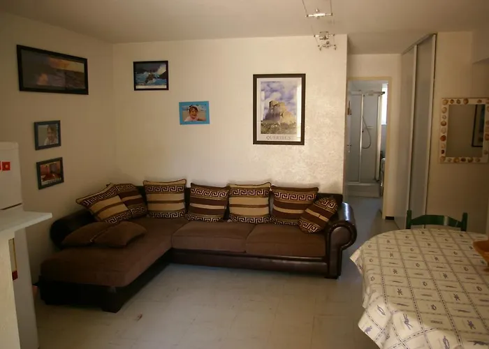 Lewindy Barcares Terrasse Confort Calme Fibre Velos Bord Proximite Lydia Coudalere Le Barcarès